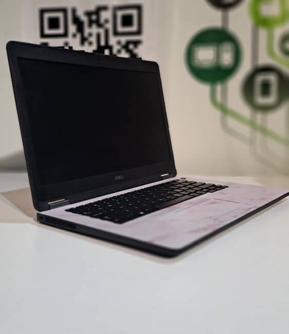 UK Laptop Dell Latitude E7470 (CORE I5 256G SSD 8GB RAM)