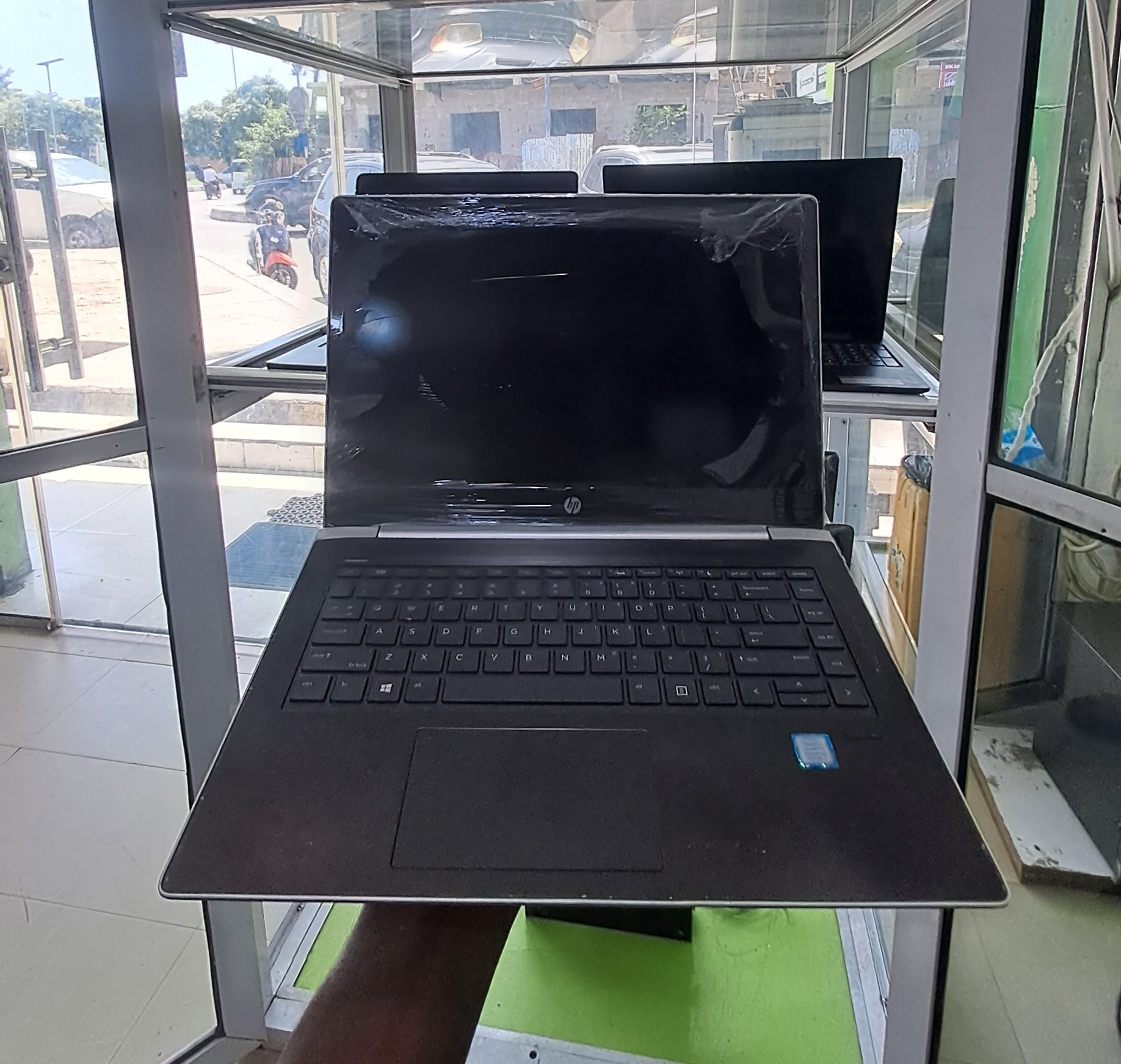 UK Hp Probook 440 G5 - Intel Core i5, 256GB SSD, RAM 8GB